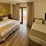 Ravenala Hotel